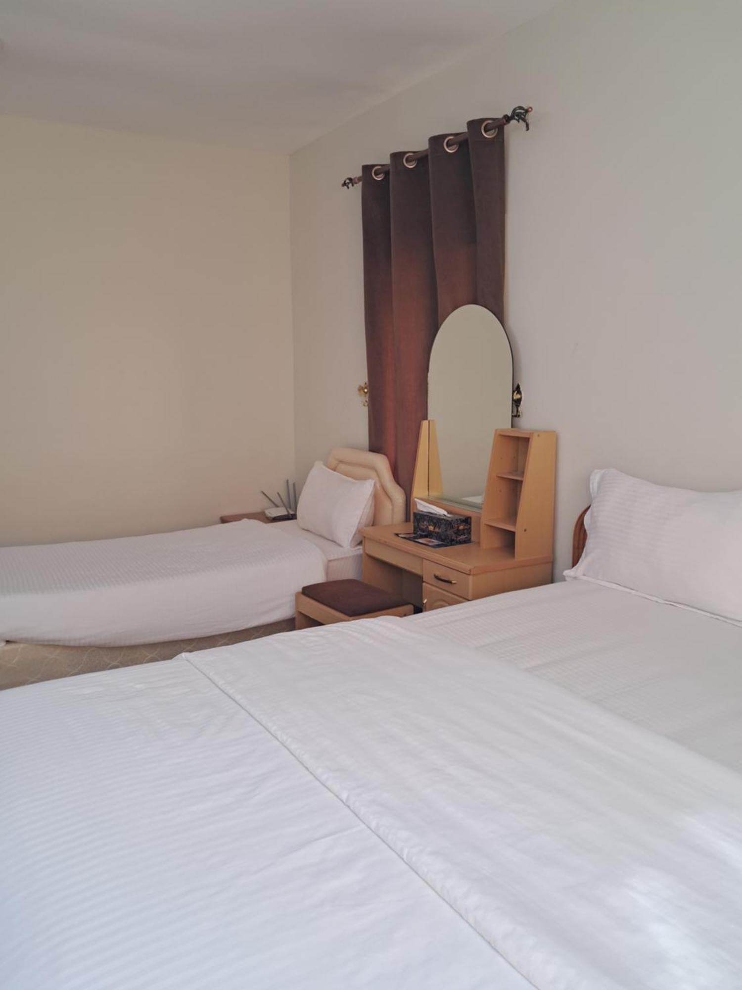Alshumukh Guesthouse Al Ghalilah Zewnętrze zdjęcie