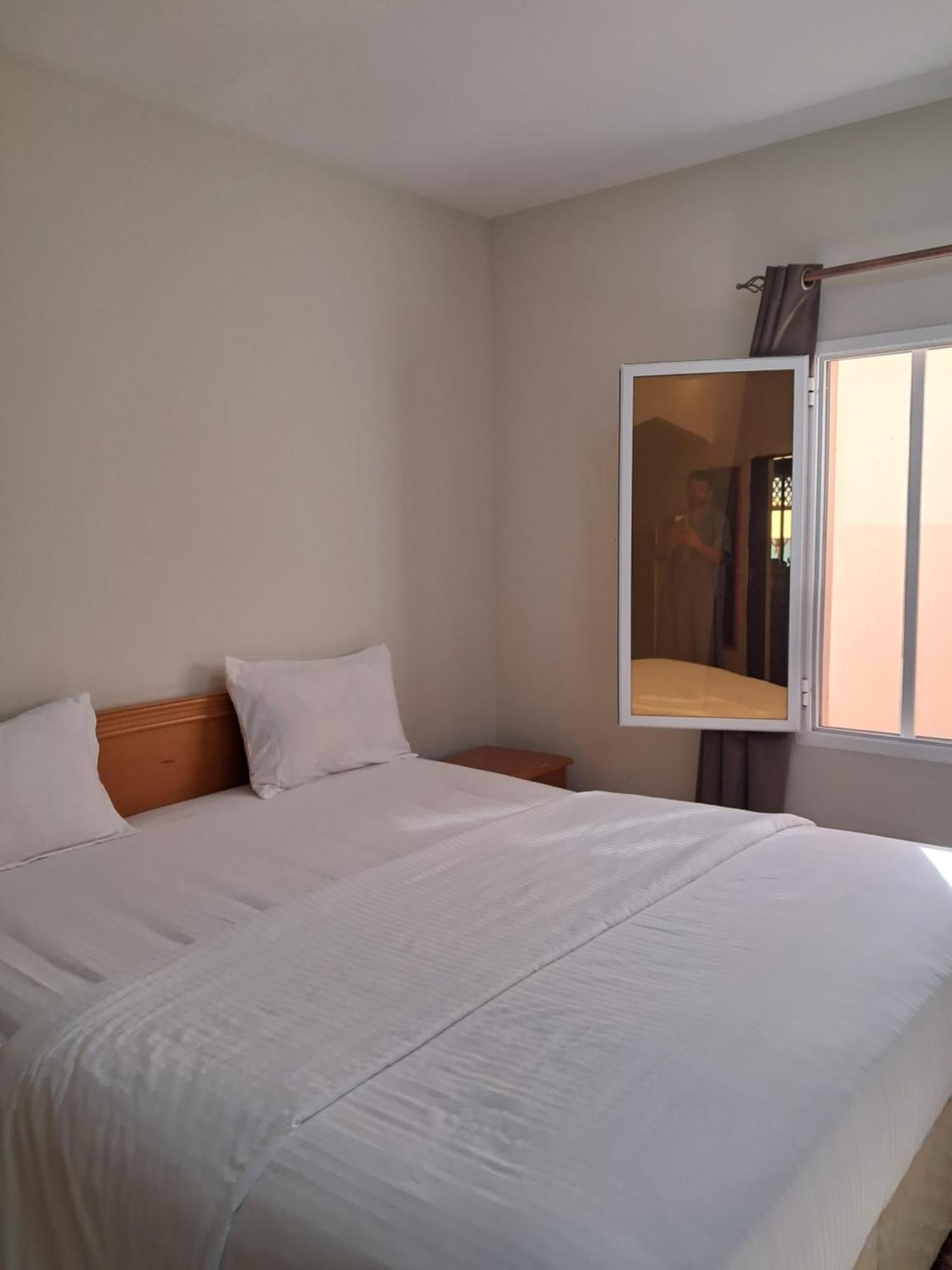Alshumukh Guesthouse Al Ghalilah Zewnętrze zdjęcie